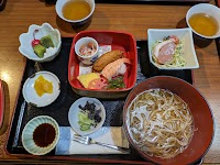 伝承の味処 無限堂 卸町店