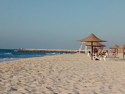 Foto von Marbella Beach mit langer gerader strand