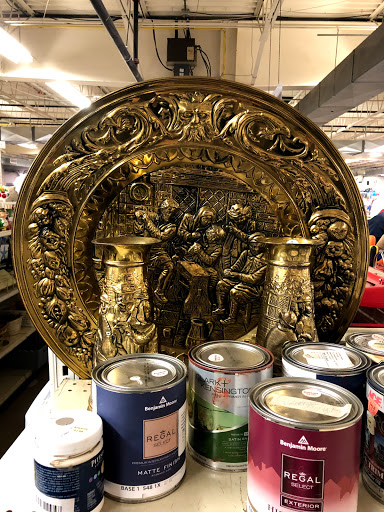 Thrift Store «Kiwanis Thrift Sale», reviews and photos, 200 S 1st St, Ann Arbor, MI 48104, USA