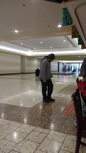 Shopping Mall «Eastmont Town Center», reviews and photos, 7200 Bancroft Ave # 2, Oakland, CA 94605, USA