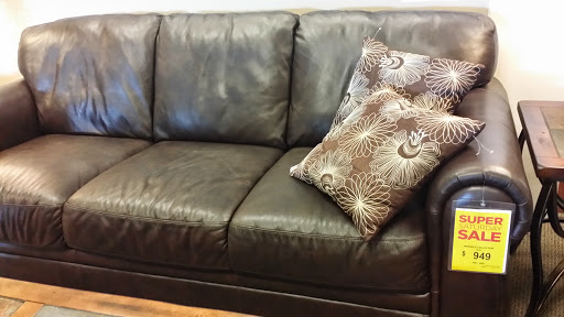 Furniture Store «Raymour & Flanigan Furniture and Mattress Store», reviews and photos, 9 Cabot Blvd E, Langhorne, PA 19047, USA