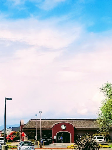 Coffee Shop «Starbucks», reviews and photos, 576 S Main St, Fort Bragg, CA 95437, USA