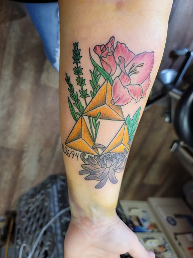 Tattoo Shop «Tattoo 42», reviews and photos, 753 SW 185th Ave, Beaverton, OR 97006, USA