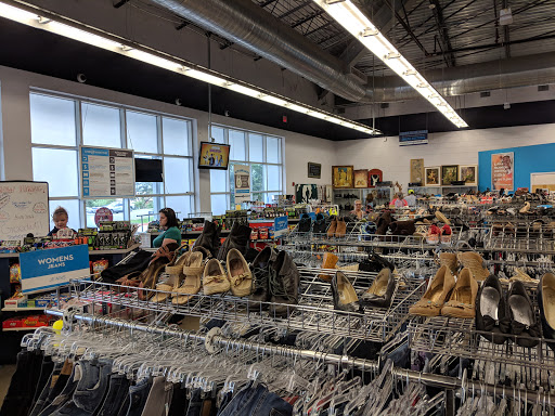 Thrift Store «Goodwill Central Texas - Lakeway», reviews and photos, 1901 RR 620 South, Lakeway, TX 78734, USA