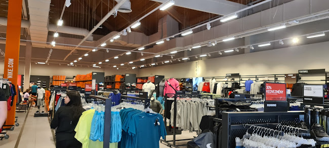 Értékelések erről a helyről: Nike Factory Store, Biatorbágy - Sport bolt