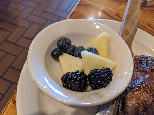 American Restaurant «Cracker Barrel Old Country Store», reviews and photos, 13600 Wolfe Rd, New Freedom, PA 17349, USA