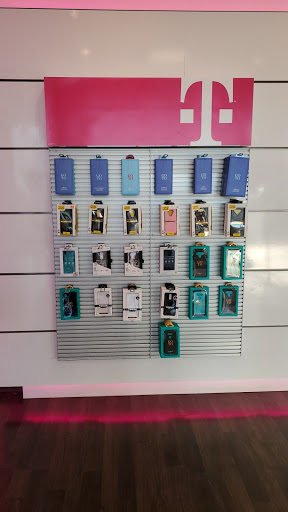 Cell Phone Store «T-Mobile», reviews and photos, 4203 Harrison Blvd, Ogden, UT 84403, USA