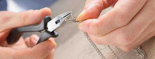 Jewelry Store «Wholesale Jewelers», reviews and photos, 4028 Lebanon Pike, Hermitage, TN 37076, USA