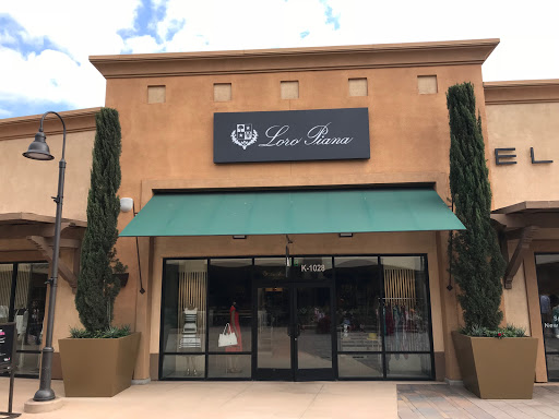 Shopping Mall «Desert Hills Premium Outlets», reviews and photos, 48400 Seminole Dr, Cabazon, CA 92230, USA