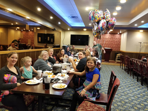 Shopping Mall «Signal Hills Shopping Center», reviews and photos, 1225 S Robert St, West St Paul, MN 55118, USA