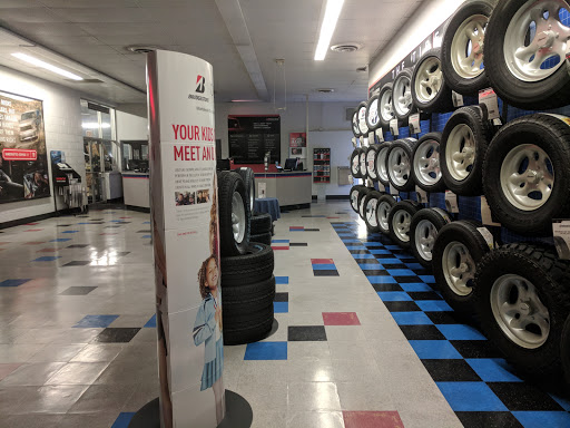 Tire Shop «Firestone Complete Auto Care», reviews and photos, 1201 El Camino Real, Millbrae, CA 94030, USA