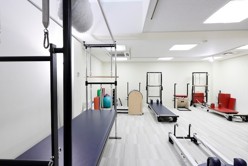 Sky Pilates Tokyo 本店