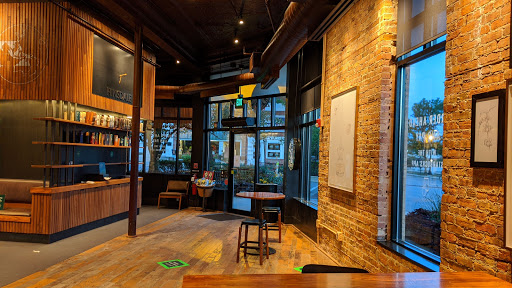 Coffee Shop «Starbucks», reviews and photos, 33 S Washington St, Hinsdale, IL 60521, USA