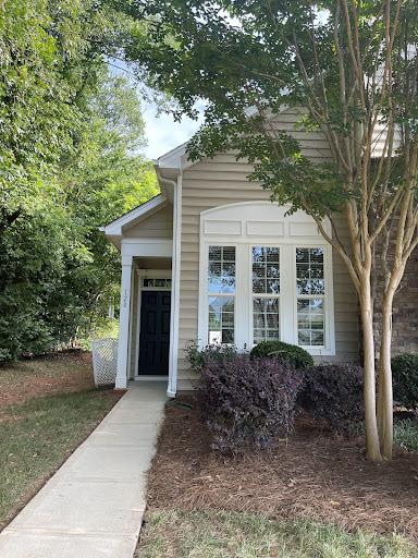 Moss Realty