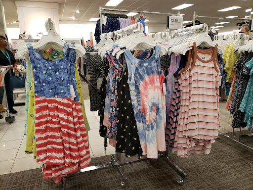 Shopping Mall «Middlesex Mall», reviews and photos, 6747 Hadley Rd, South Plainfield, NJ 07080, USA