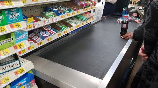 Department Store «Walmart Supercenter», reviews and photos, 14800 Fort Campbell Blvd, Oak Grove, KY 42262, USA