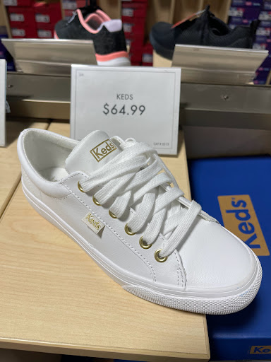 Shoe Store «DSW Designer Shoe Warehouse», reviews and photos, 9330 Sage Meadow Trail, Fort Worth, TX 76177, USA