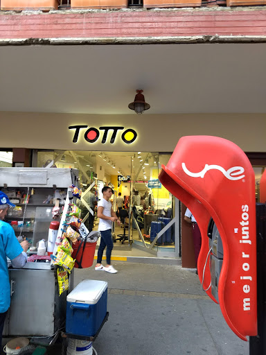Tiendas de bolsos en Medellin