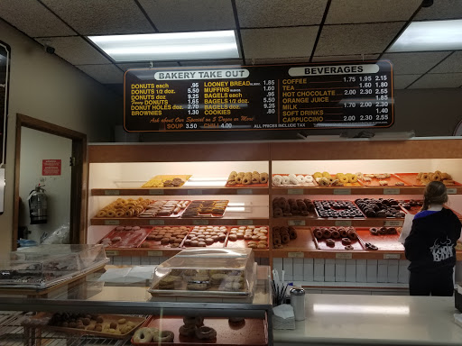 Donut Shop «The Looney Baker», reviews and photos, 13931 Farmington Rd, Livonia, MI 48154, USA