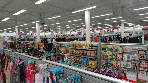 Clothing Store «Burlington Coat Factory», reviews and photos, 9189 E Indian Bend Rd, Scottsdale, AZ 85250, USA