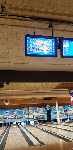 Bowling Alley «Triangle Bowl», reviews and photos, 700 Triangle Ctr, Longview, WA 98632, USA
