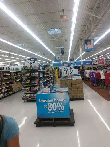 Department Store «Walmart Supercenter», reviews and photos, 220 Century Blvd, Bristol, TN 37620, USA