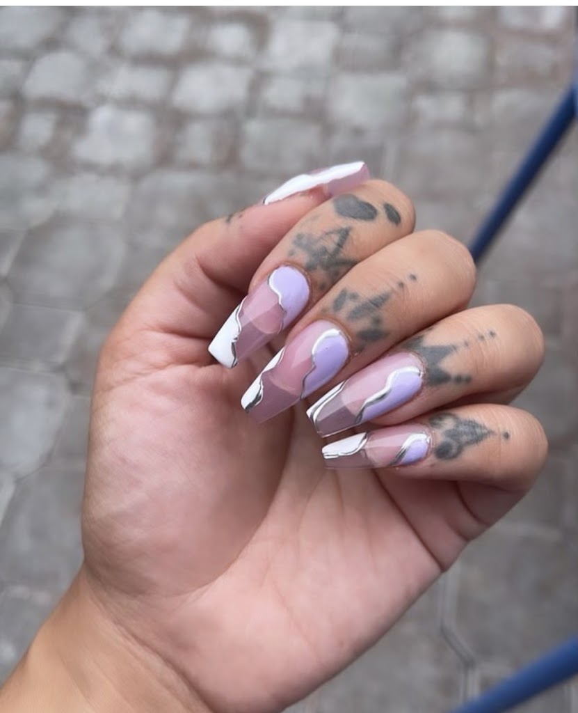 Honey Nailz Hollywood 90068