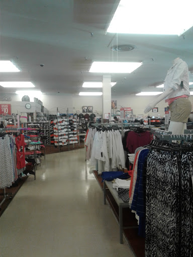Department Store «JCPenney», reviews and photos, 1228 Main St, Delano, CA 93215, USA