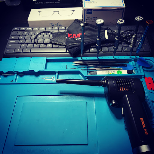 Computer Repair Service «PC EMT Computer & iPhone Repairs», reviews and photos, 10945 State Bridge Rd #305, Alpharetta, GA 30022, USA