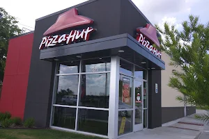 Pizza Hut image