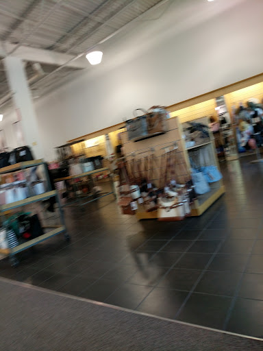 Shoe Store «DSW Designer Shoe Warehouse», reviews and photos, 6905 Mills Civic Pkwy, West Des Moines, IA 50266, USA