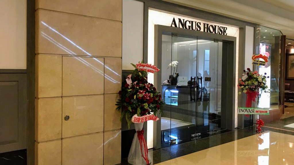 Angus House Plaza Senayan Photo