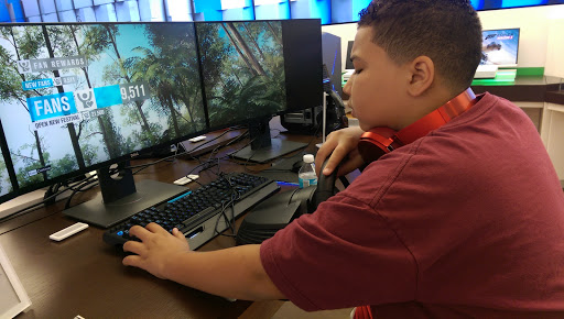 Computer Store «Microsoft Store - International Plaza», reviews and photos, 2223 N Westshore Blvd, Tampa, FL 33607, USA