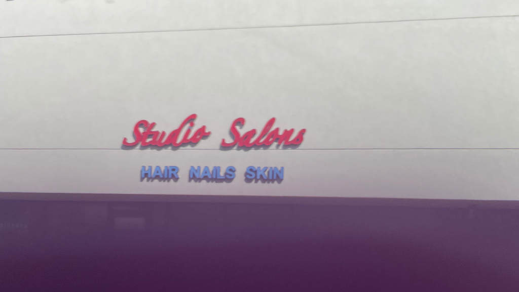 HairMyWay@StudioSalons 02062