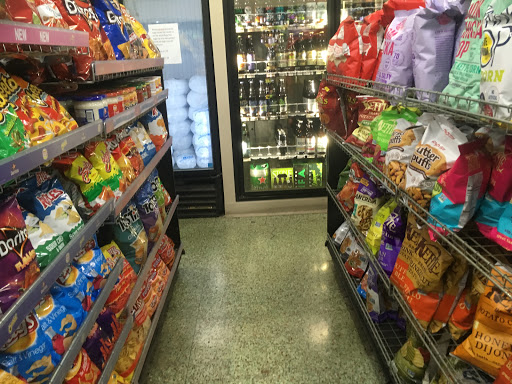 Liquor Store «Santa Monica Liquor», reviews and photos, 1001 Wilshire Blvd, Santa Monica, CA 90401, USA