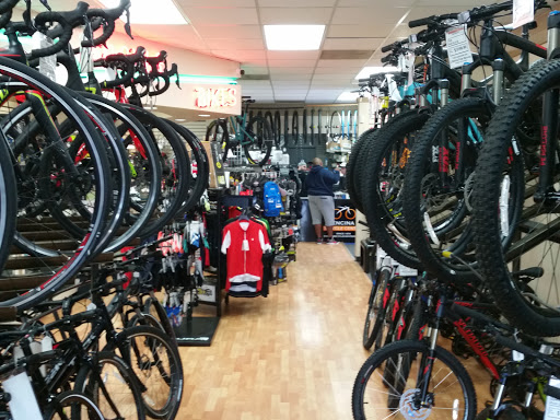 Bicycle Store «Encina Bicycle Center», reviews and photos, 2901 Ygnacio Valley Rd, Walnut Creek, CA 94598, USA