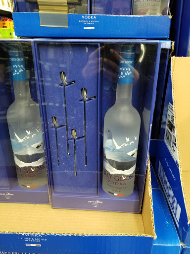 Liquor Store «Bayway World of Liquors», reviews and photos, 639 Bayway, Elizabeth, NJ 07202, USA