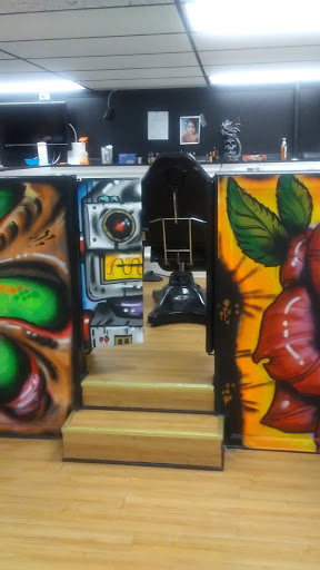 Tattoo Shop «Hypnotik Tattoo», reviews and photos, 1005 Winchester Rd #100, Lexington, KY 40505, USA