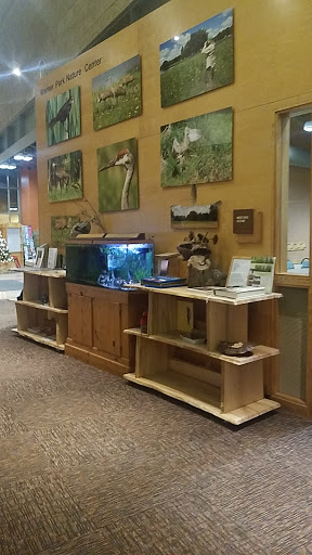 Recreation Center «Warner Park Community Recreation Center», reviews and photos, 1625 Northport Dr, Madison, WI 53704, USA