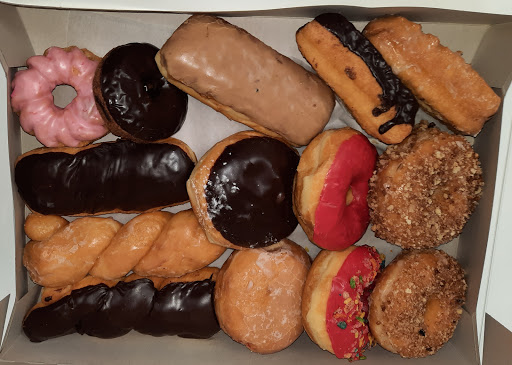 Donut Shop «Yum Yum Donuts», reviews and photos, 12821 Valley View Ave, La Mirada, CA 90638, USA