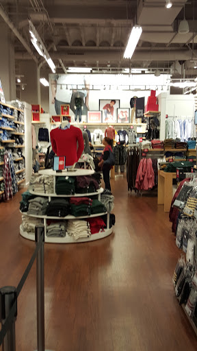 Clothing Store «Gap Factory Store», reviews and photos, 741 S Broadway, Los Angeles, CA 90014, USA