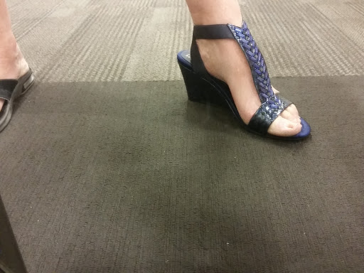 Shoe Store «DSW Designer Shoe Warehouse», reviews and photos, 7415 Laguna Blvd, Elk Grove, CA 95758, USA