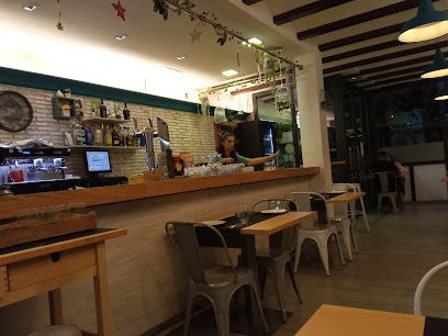 Txio restaurante - Calle Andrés Baquero, 2, 30730 San Javier, Murcia, Spain