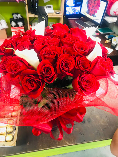 Florist «Floreria Alcatraz», reviews and photos, 159 Aldine Bender Rd #174, Houston, TX 77060, USA