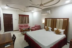 HOTEL VAIDYA REGENCY & MANUHAR RESTAURANT image