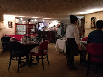Atmosphère du Restaurant La Côte Braisée à Saint-Émilion - n°17