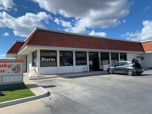Bicycle Store «Competitive Edge Cyclery», reviews and photos, 1869 W Foothill Blvd, Upland, CA 91786, USA