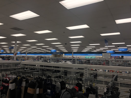 Clothing Store «Ross Dress for Less», reviews and photos, 194 Donahue St, Sausalito, CA 94965, USA