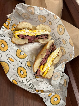 Black Seed Bagels by null