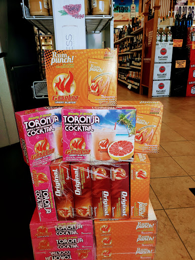 Liquor Store «Windham Wine & Spirits», reviews and photos, 1182 Main St, Willimantic, CT 06226, USA